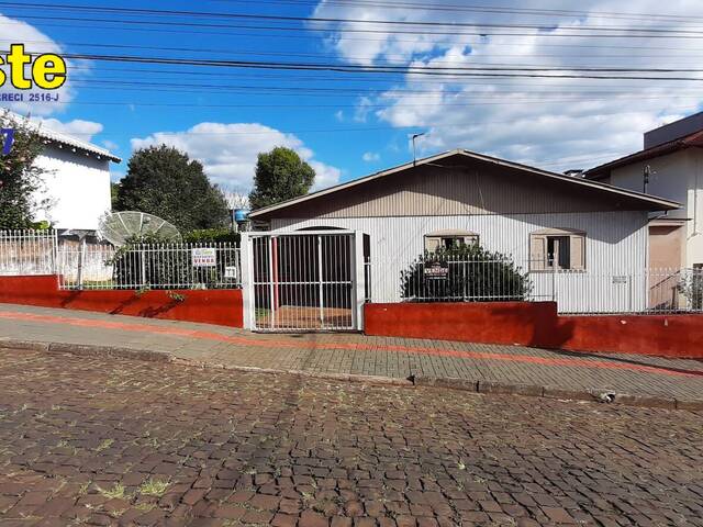 #440 - Casa para Venda em Xanxerê - SC - 2