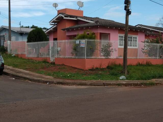 #453 - Casa para Venda em Xanxerê - SC - 2