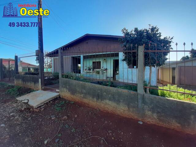 #454 - Casa para Venda em Xanxerê - SC - 2