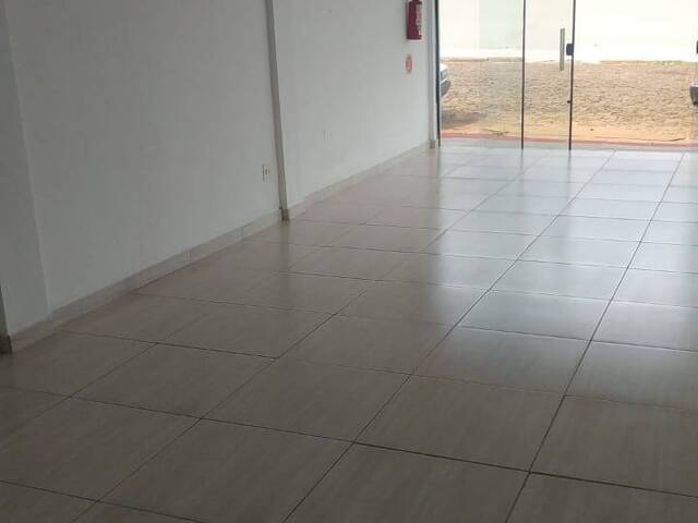  em  - 