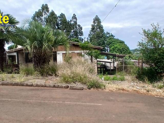 #631 - Casa para Venda em Xanxerê - SC - 2