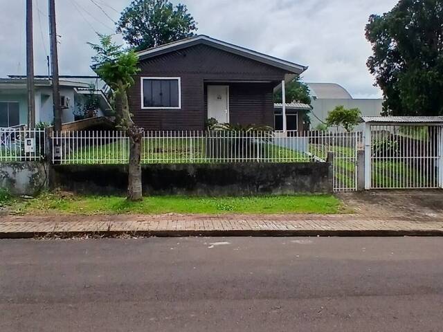 #640 - Casa para Venda em Xanxerê - SC - 2