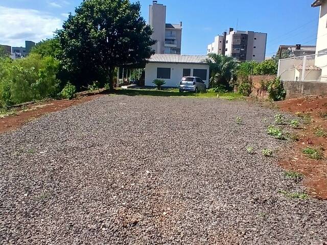 #645 - Casa para Venda em Xanxerê - SC - 3