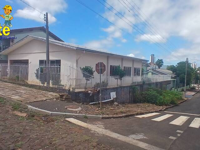#660 - Casa para Venda em Xanxerê - SC - 2